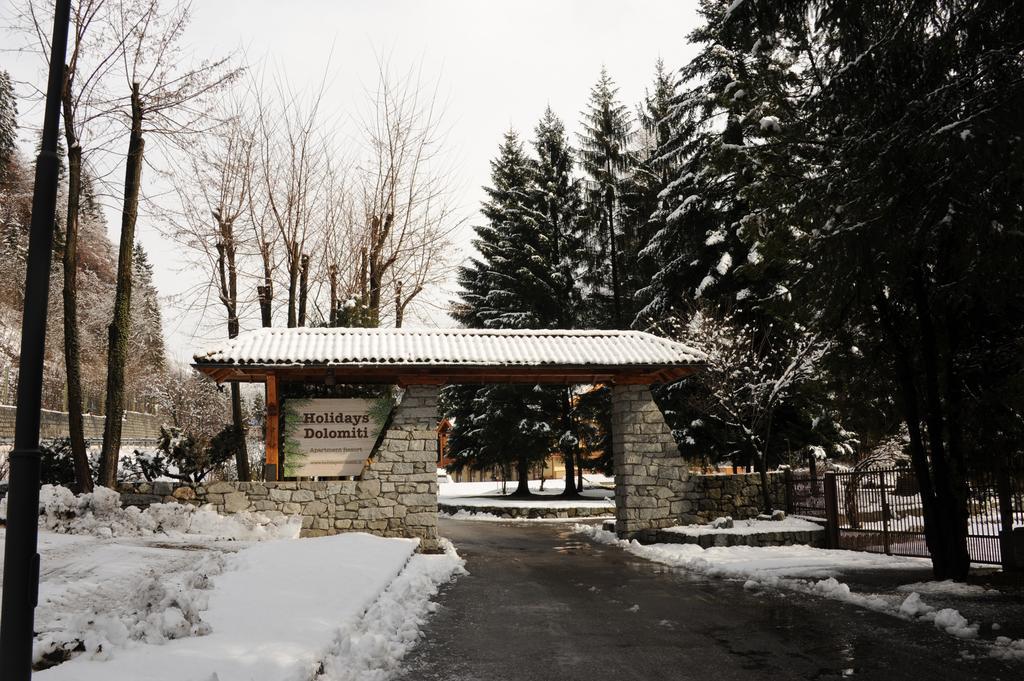 Holidays Dolomiti Apartment Resort Carisolo Extérieur photo